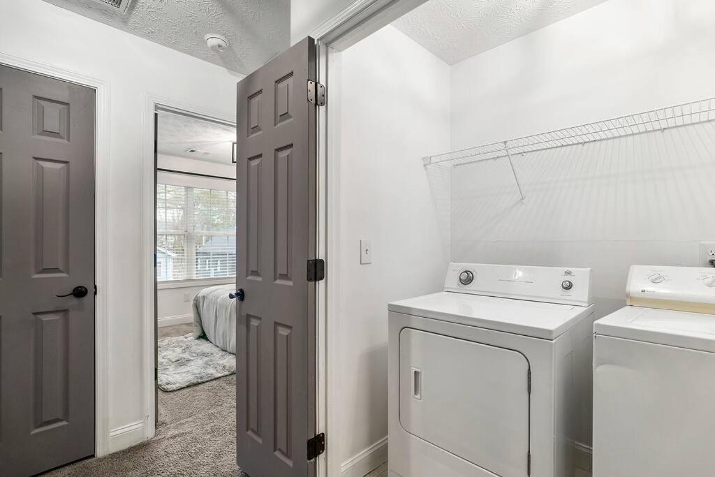 Modern 3Bd,2Ba Townhome Near Stadiums In Metro-Atl Atlanta Exterior foto